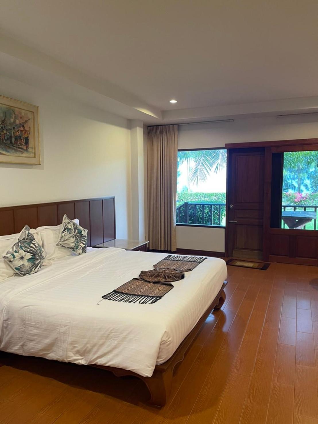 Sailom Resort Bangsaphan Bang Saphan Exterior foto